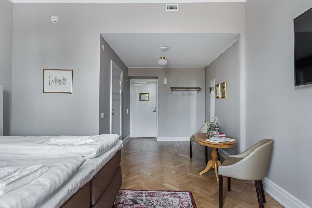Livgrenadjaermaessen Hotell-Fest-Konferens 린셰핑 외부 사진