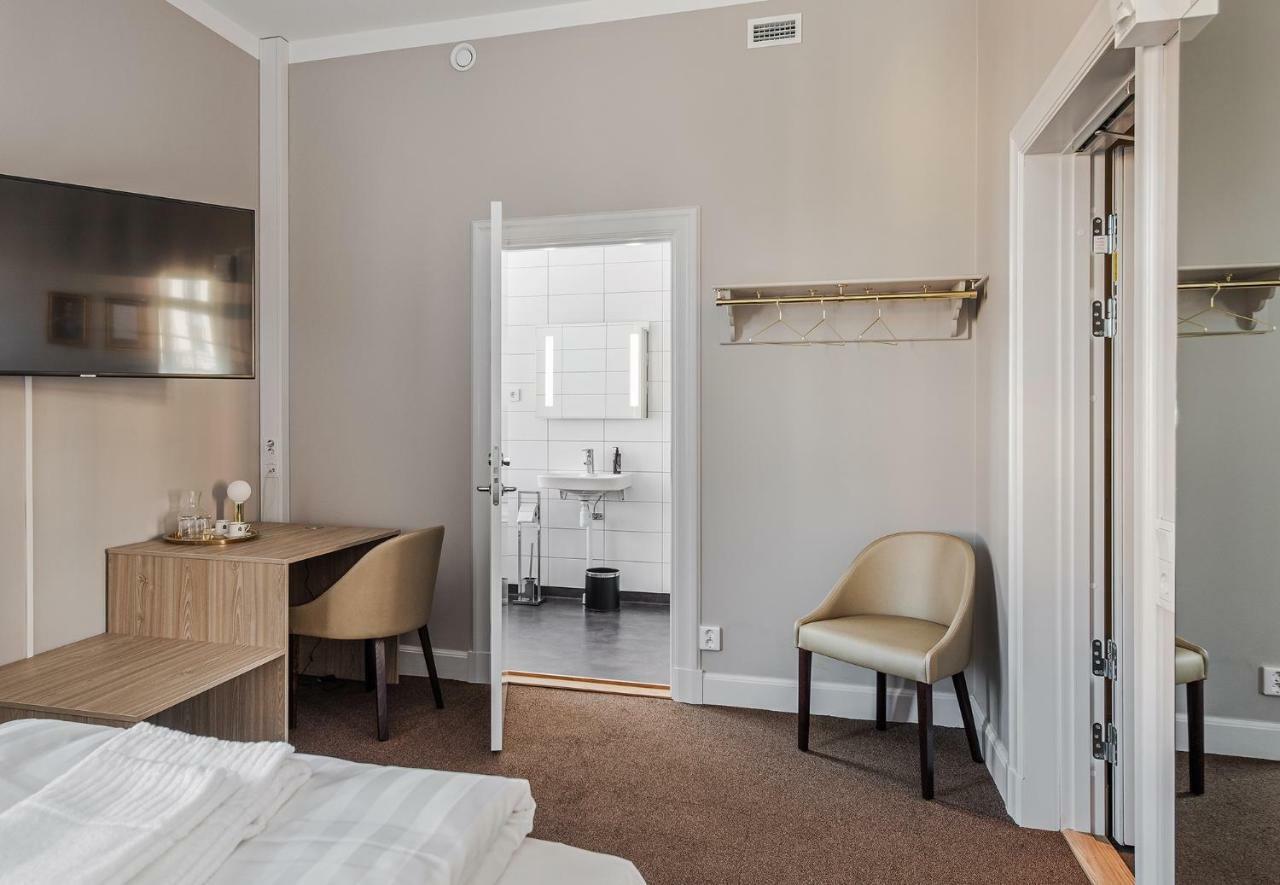 Livgrenadjaermaessen Hotell-Fest-Konferens 린셰핑 외부 사진