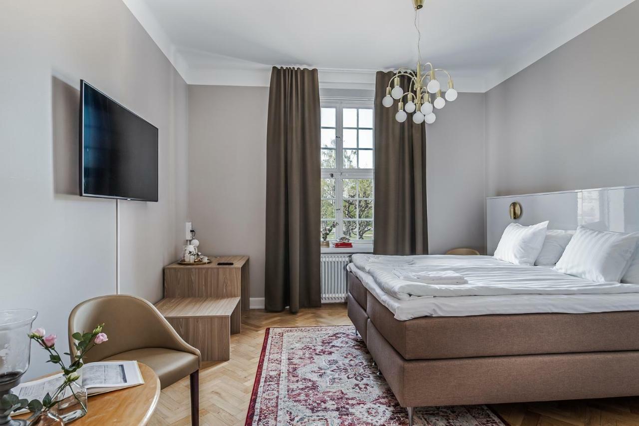 Livgrenadjaermaessen Hotell-Fest-Konferens 린셰핑 외부 사진