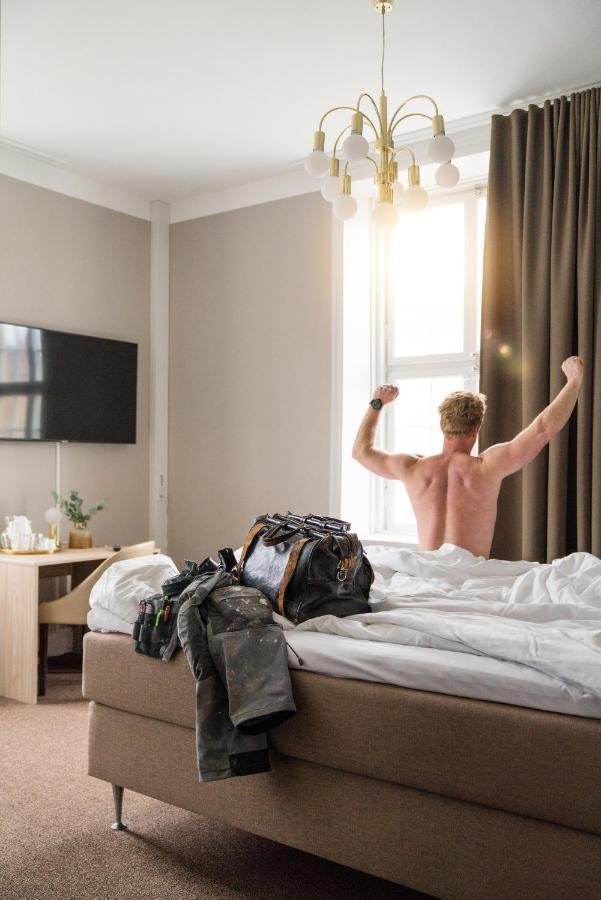 Livgrenadjaermaessen Hotell-Fest-Konferens 린셰핑 외부 사진